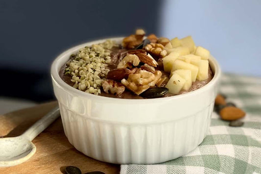Schoko Birnen Smoothie Bowl